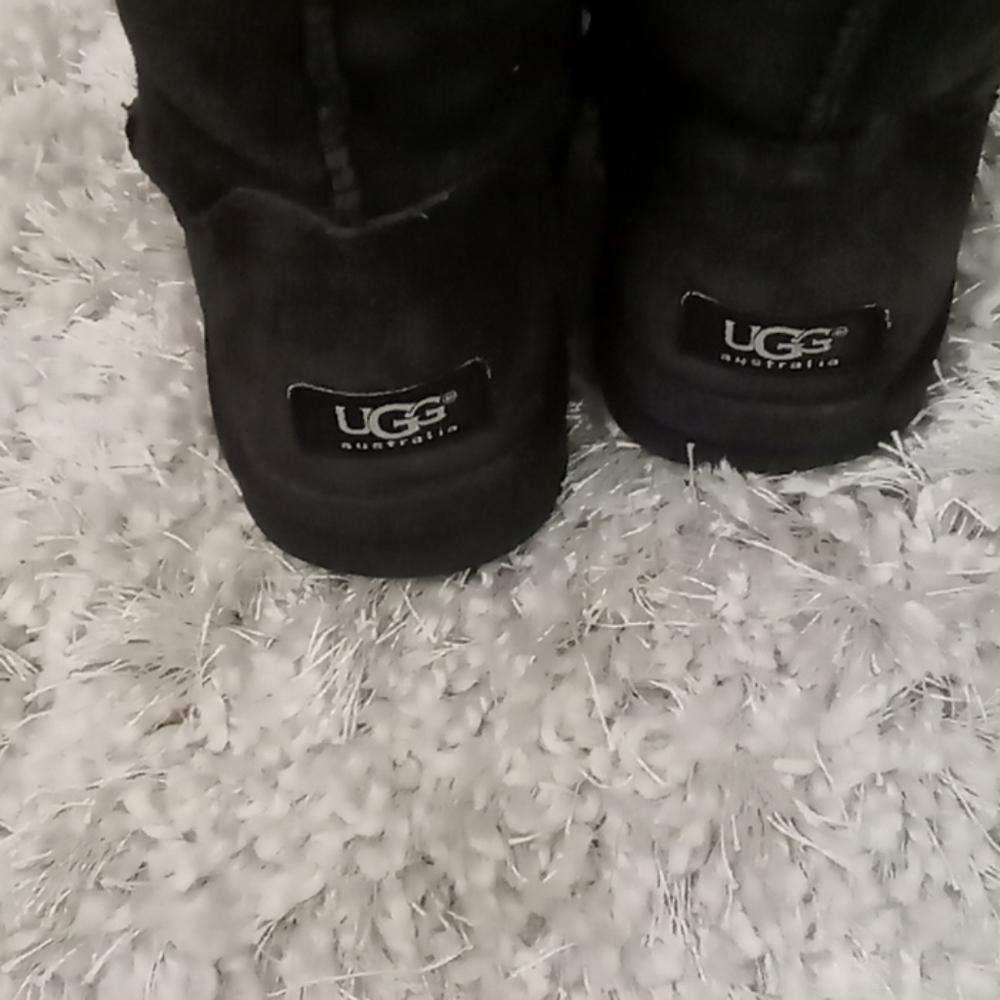 Boots - Picture 4 of 8